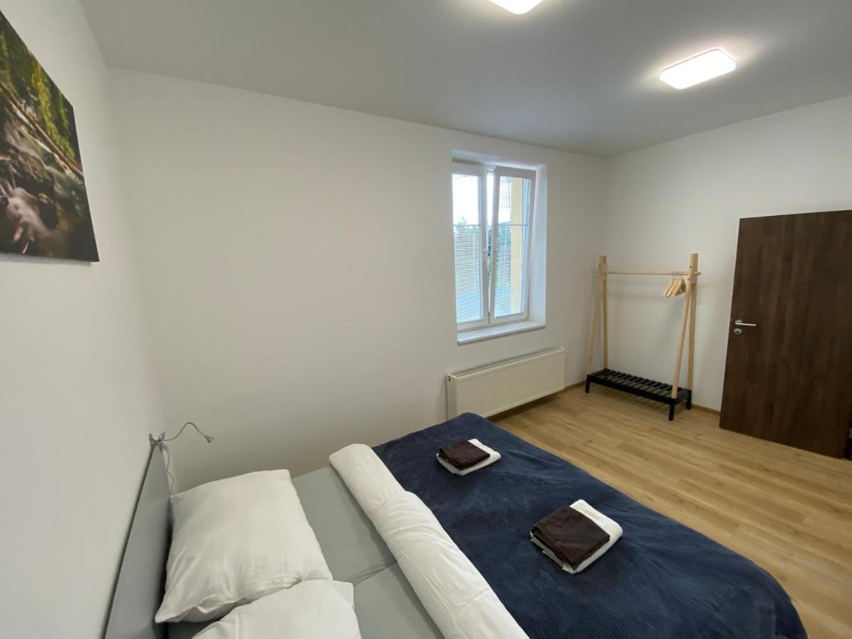 No. 34 Apartment ฮราเดตสคราโลเว ภายนอก รูปภาพ
