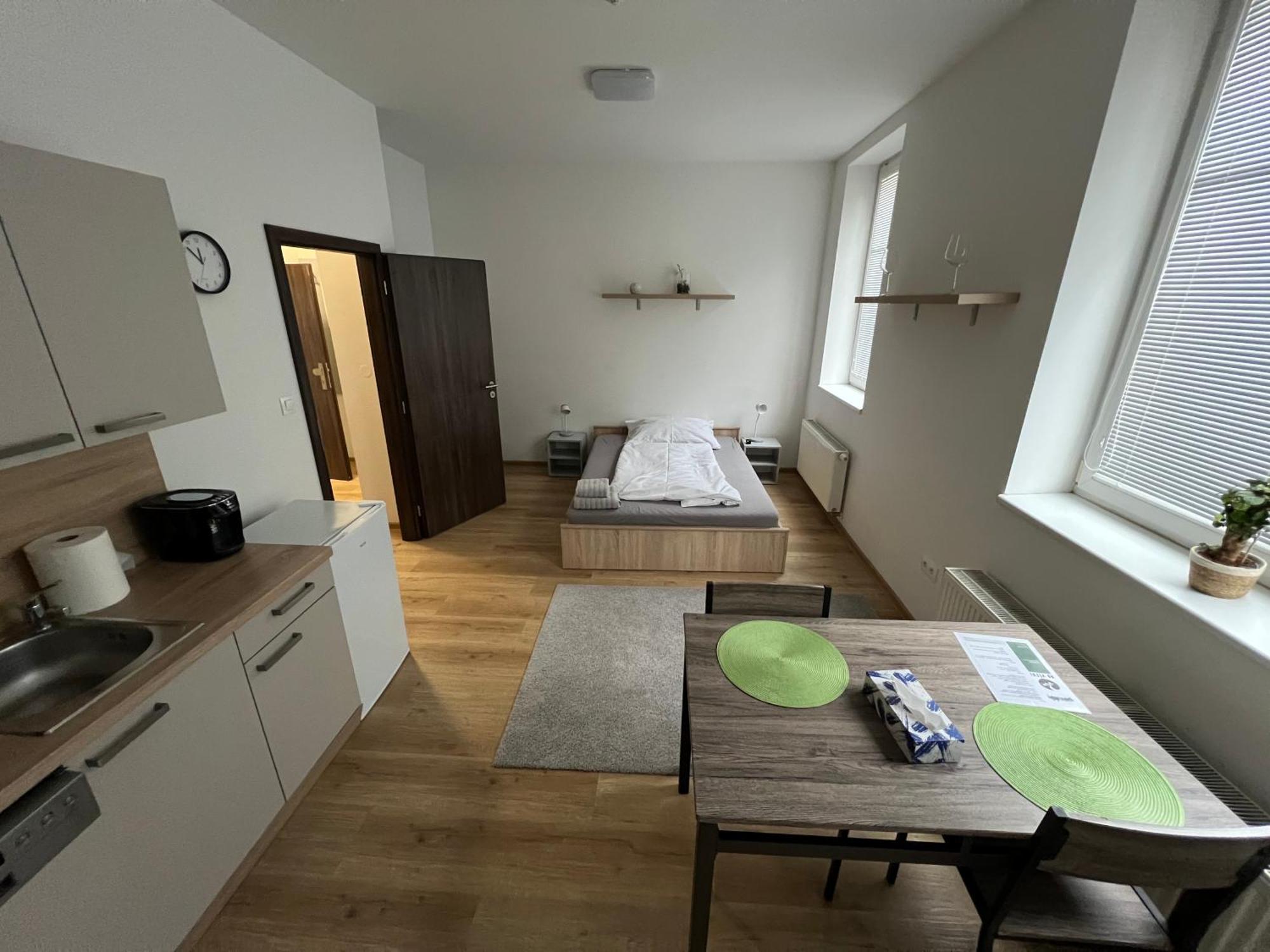 No. 34 Apartment ฮราเดตสคราโลเว ภายนอก รูปภาพ